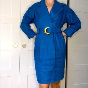 Bright blue, vintage dress with gold belt